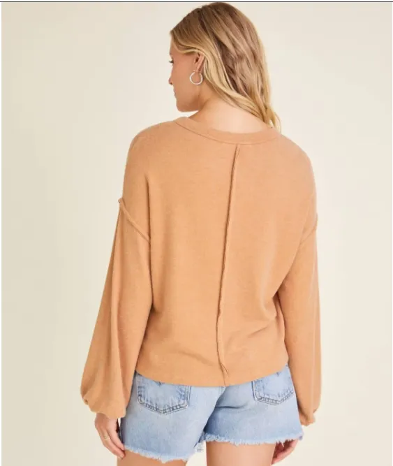 Carmello Cozy Crew Crop Plush Top