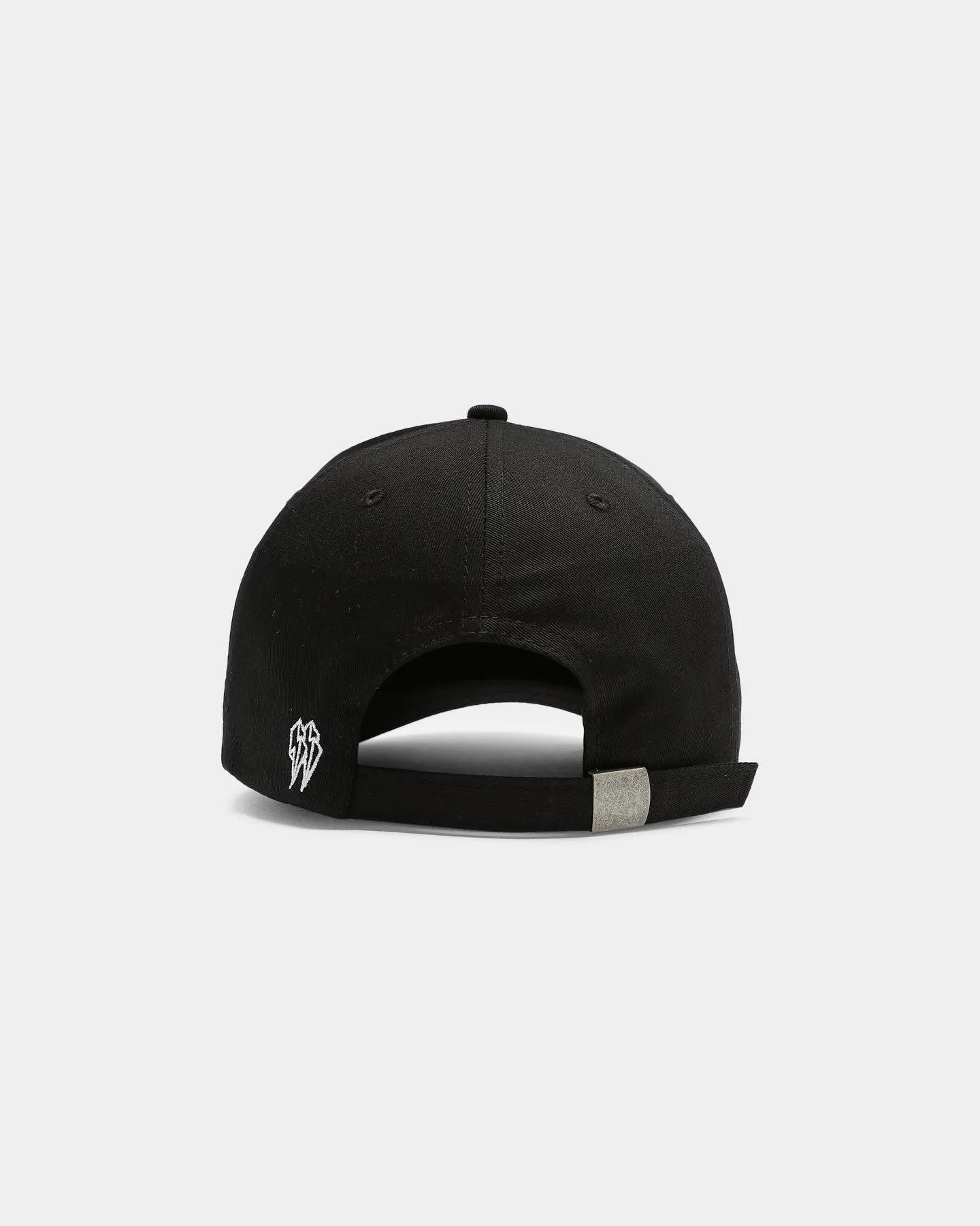 EN ES Strapback Black/White