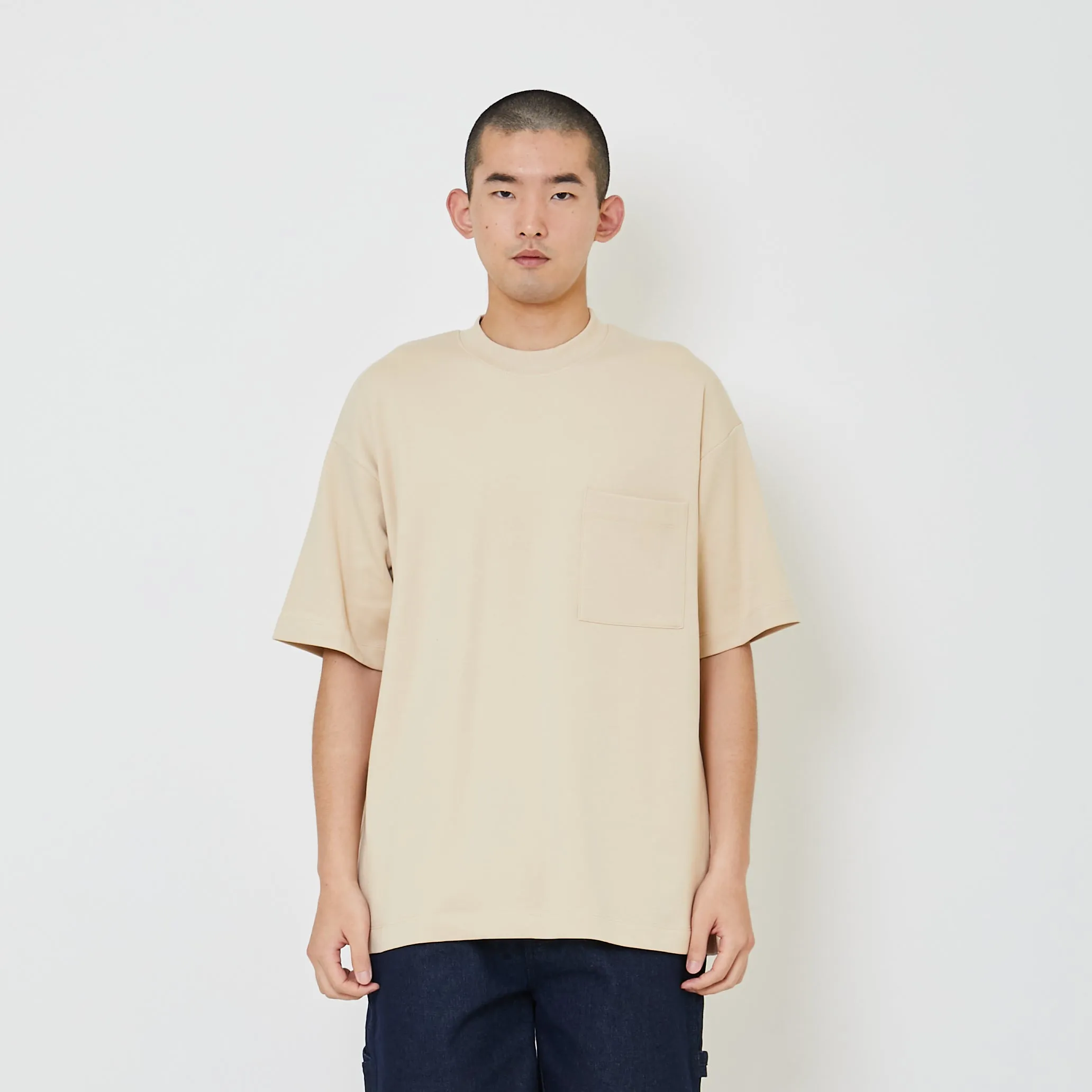 Men Essential Oversized Pocket Tee - SM2405079