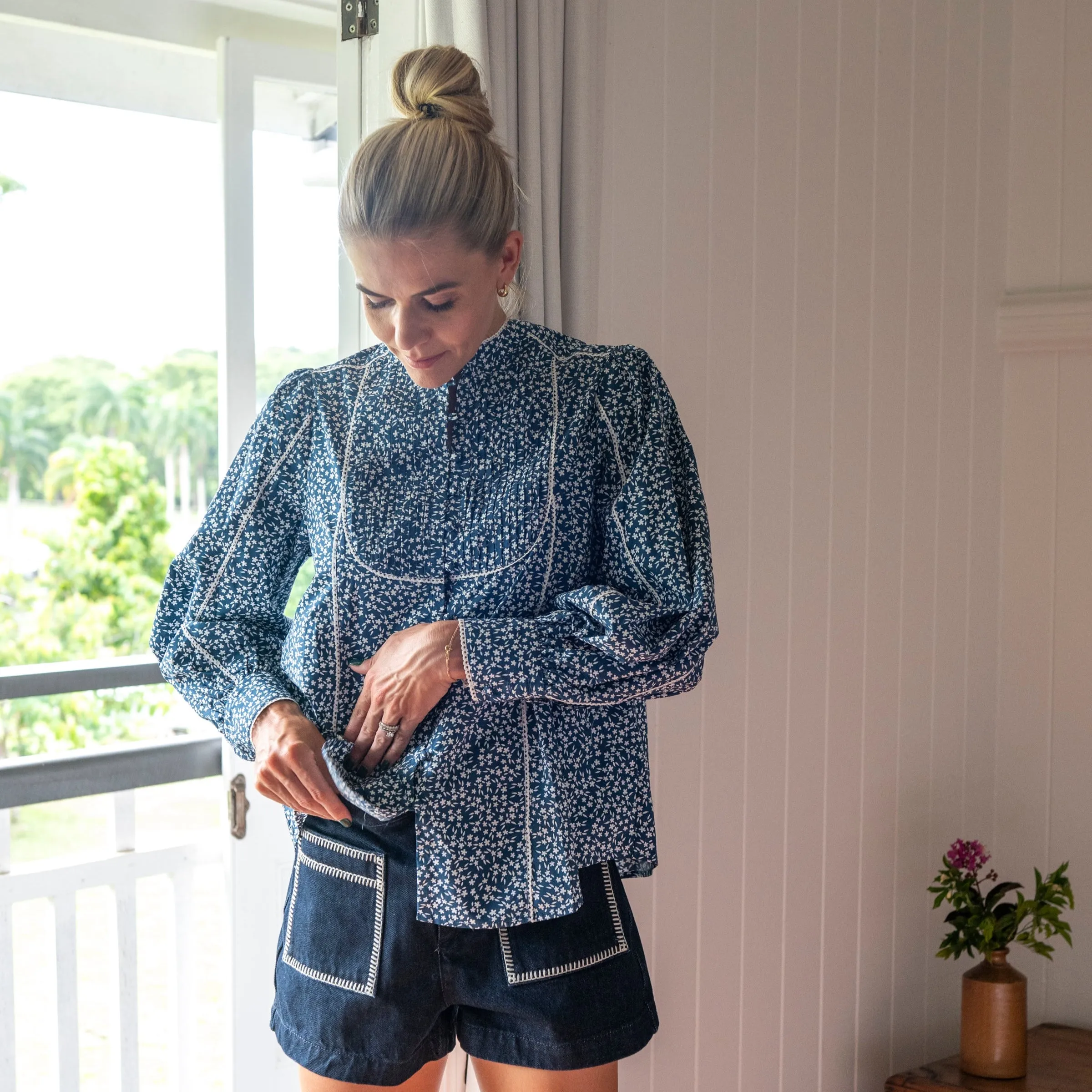 Navy & White Ditsy Floral Cotton Blouse with White Trim