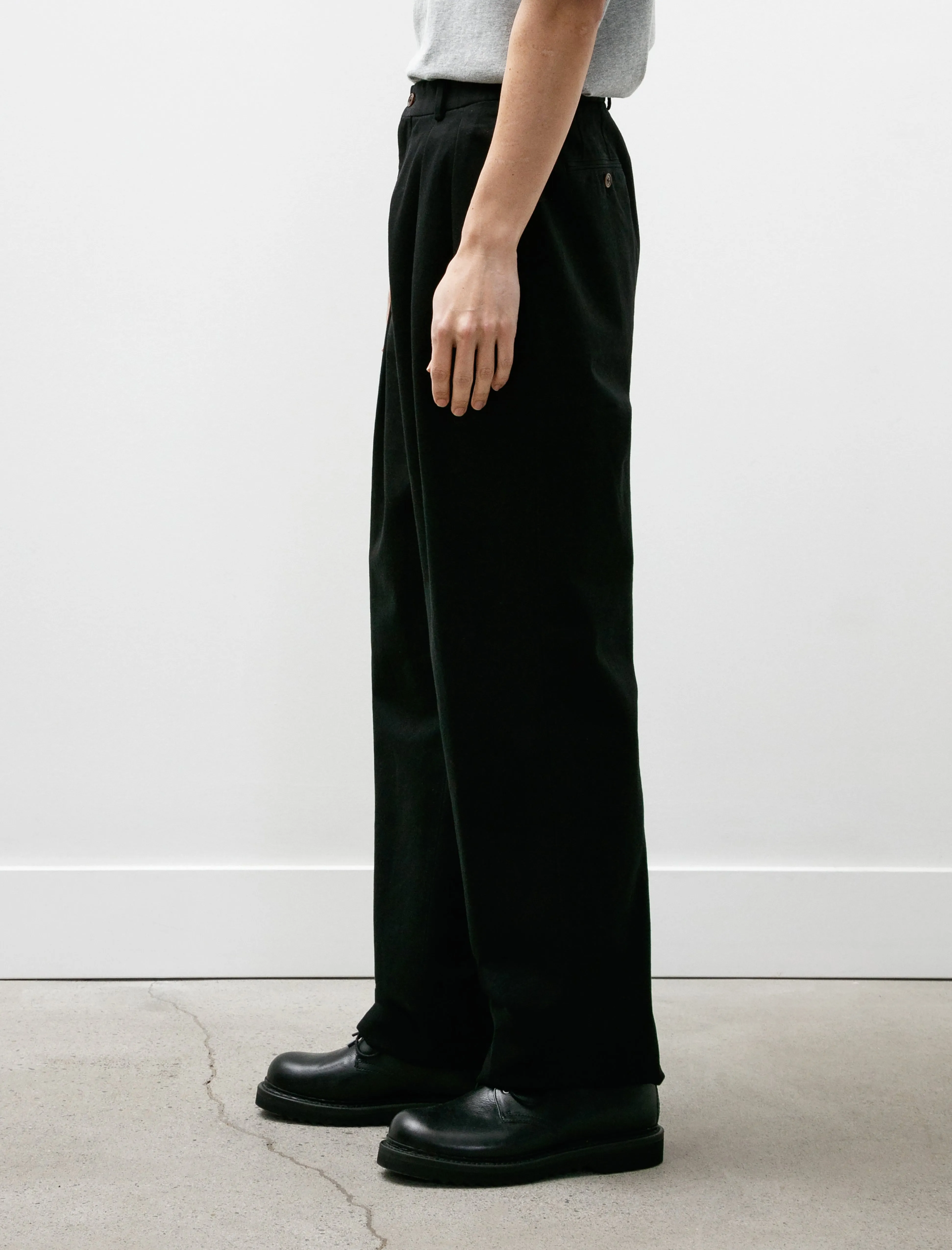 NEAT Chino Black