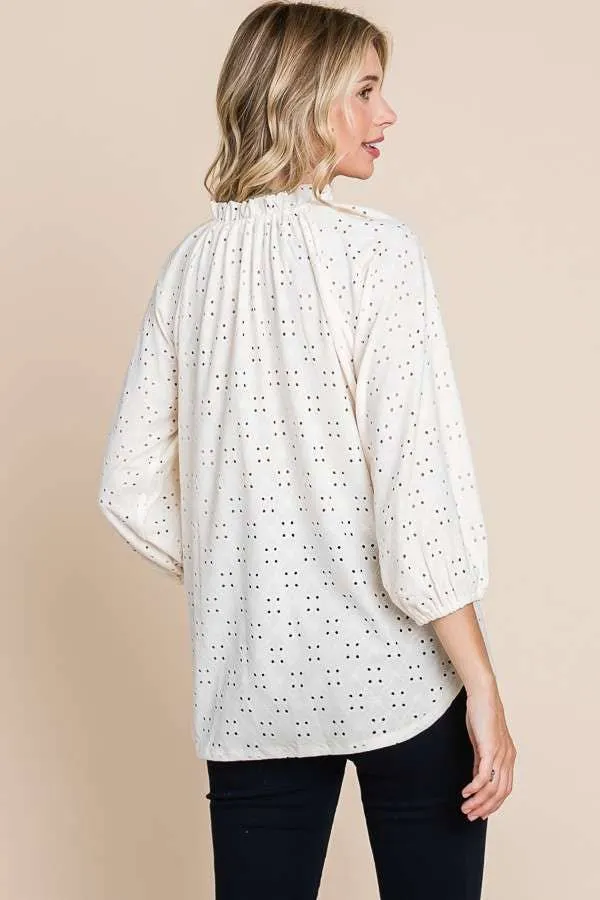 Shirred Raglan 3/4 Sleeve Top: ECRU CREAM