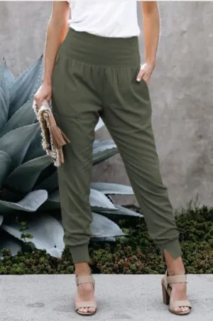 Victoria Pocketed Cotton Joggers